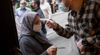 Em janeiro, o aiatolá Ali Khamenei proibiu as importações de vacinas feitas nos Estados Unidos e na Grã-Bretanha, dizendo que não eram confiáveis