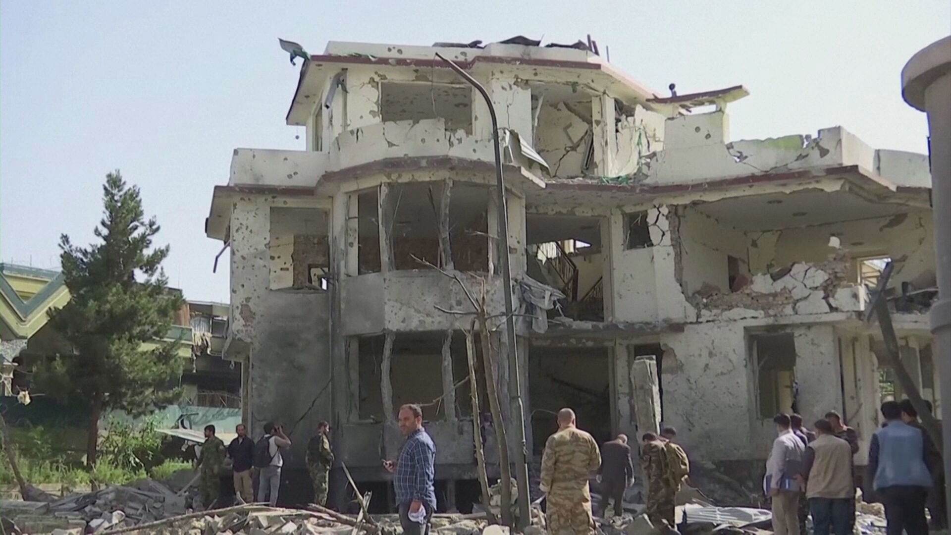 Prédio de cidade afegã é destruído após invasão do Talibã