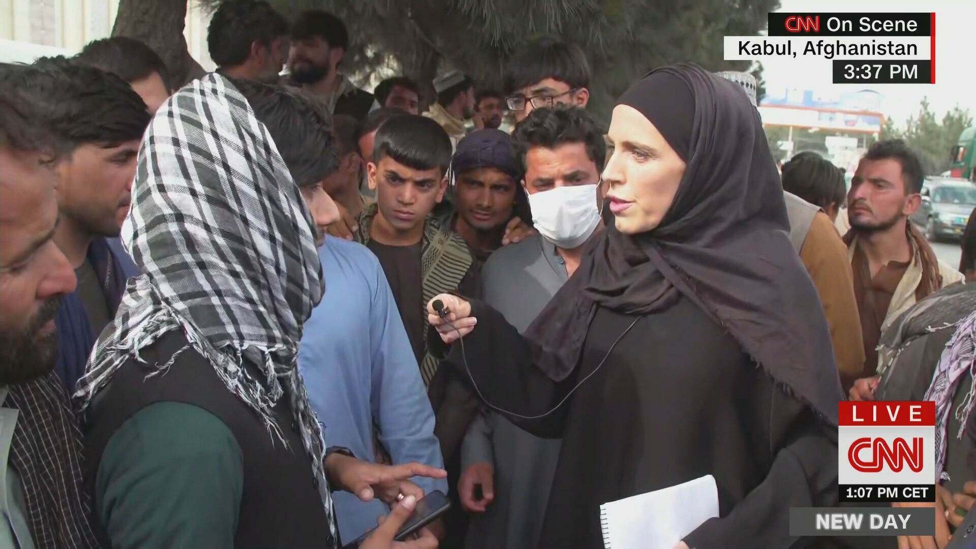 A correspondente da CNN Internacional Clarissa Ward em Cabul