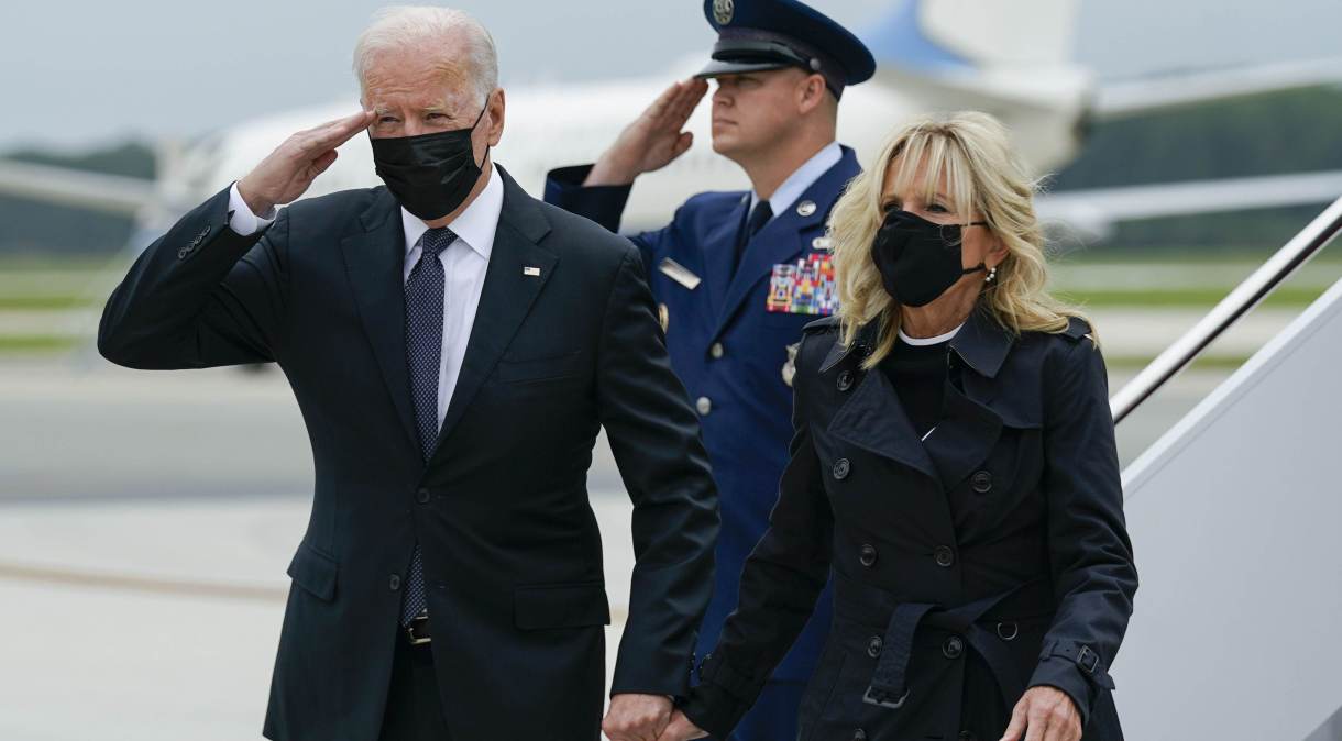 Biden se encontra com famílias de soldados mortos em ataque do Estado Islâmico-K