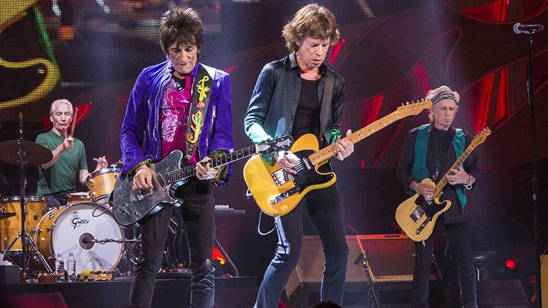 Os Rolling Stones se apresentam em show; banda vai iniciar nova turnê