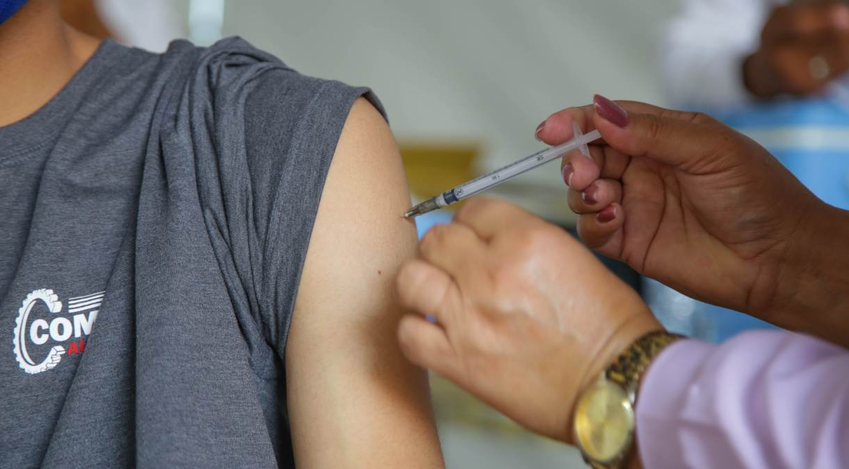 Vacinação contra a Covid-19 em Ceilândia (DF)