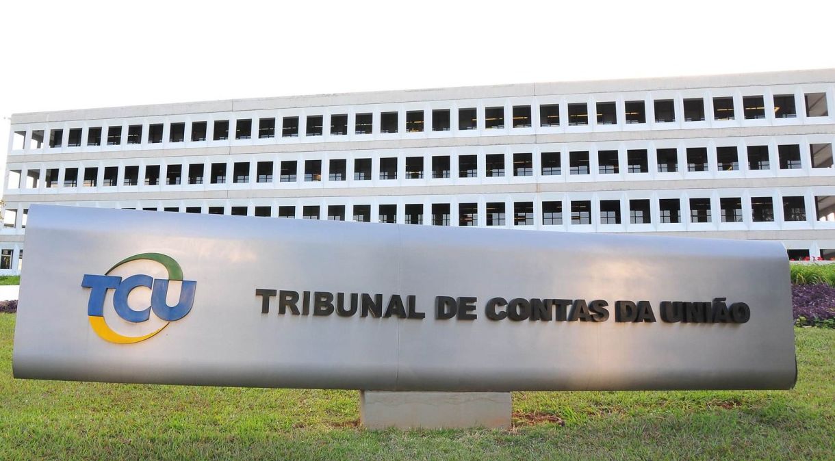 Fachada do prédio do Tribunal de Contas da União (TCU), em Brasília