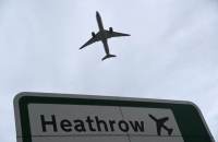 Aeroporto de Heathrow, em Londres, limita partida de passageiros em 100 mil por dia