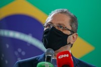 Secretário de Saúde de SP diz que passaporte da vacina é “uma vitória”