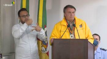 Em primeira viagem após atos de 7 de Setembro, presidente participou da Expointer, no Rio Grande do Sul, mas evitou falar com jornalistas