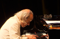 Morre o pianista João Carlos Assis Brasil, aos 76 anos