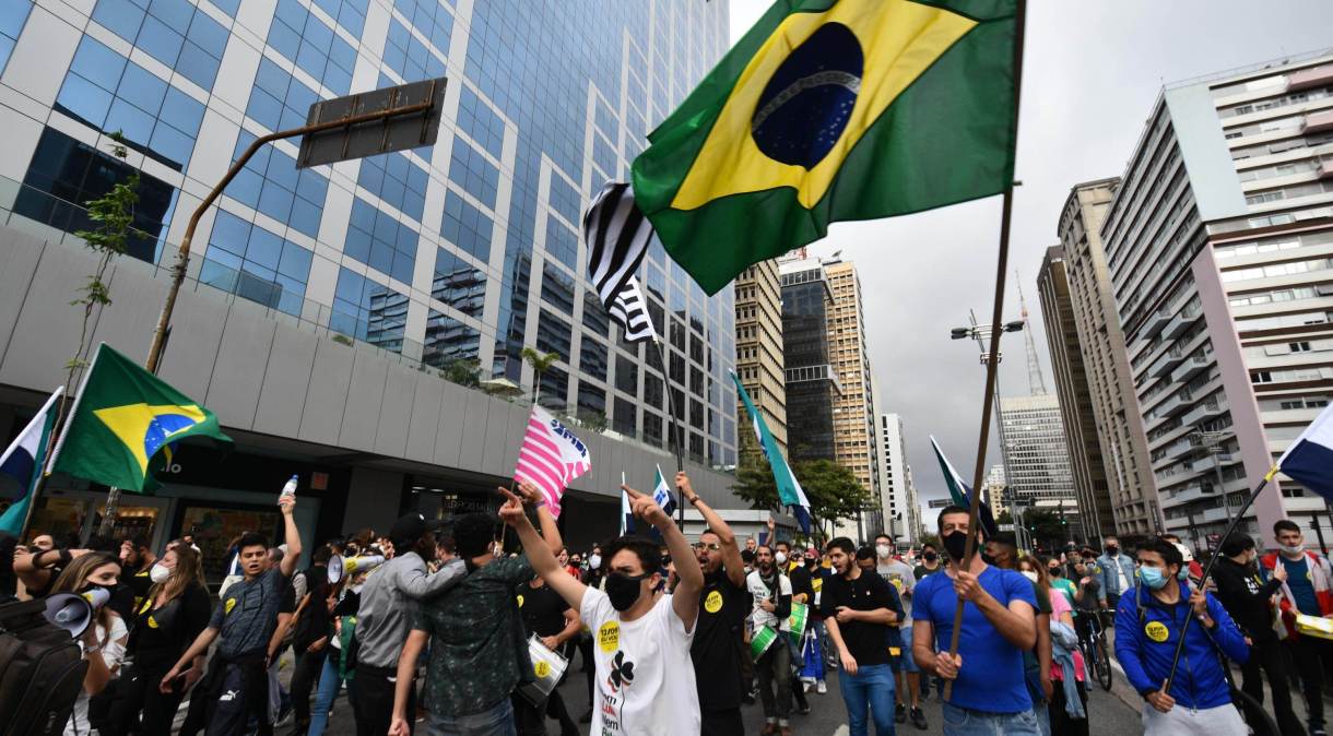 Apoiadores do MBL fizeram em agosto dois atos pelo impeachment de Bolsonaro; no último dia 29, a caminhada foi na avenida Paulista, onde voltam a se manifestar neste domingo (12)