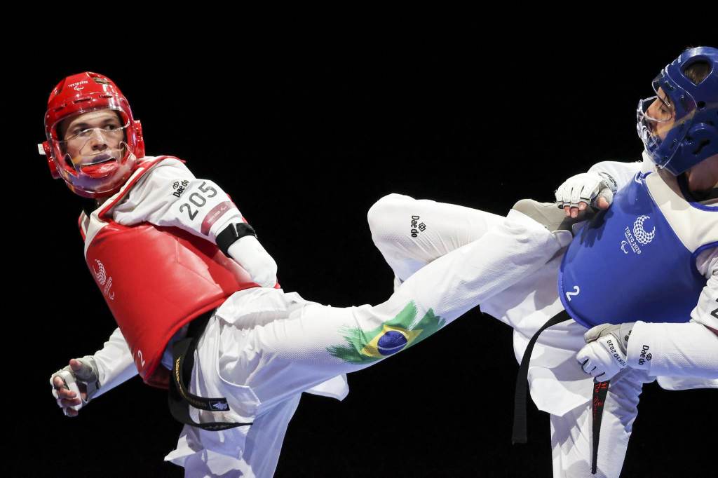 Nathan Torquato conquistou primeira medalha da história do parataekwondo