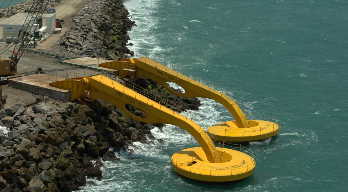 Projeto no Porto de Pecém instalou a primeira usina de ondas da América Latina