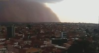 Tempestade de areia pode acontecer mais vezes, afirma meteorologista