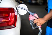 ValeCard: Gasolina sobe a R$ 6,309 em setembro e acumula alta de 57% desde maio