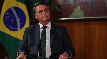 Medida foi tomada para receber o presidente brasileiro, que ainda não se vacinou contra a Covid-19