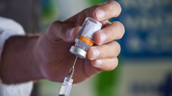 Pesquisa mostra que a vacina produzida pelo Instituto Butantan é eficaz no esquema inicial e na dose de reforço