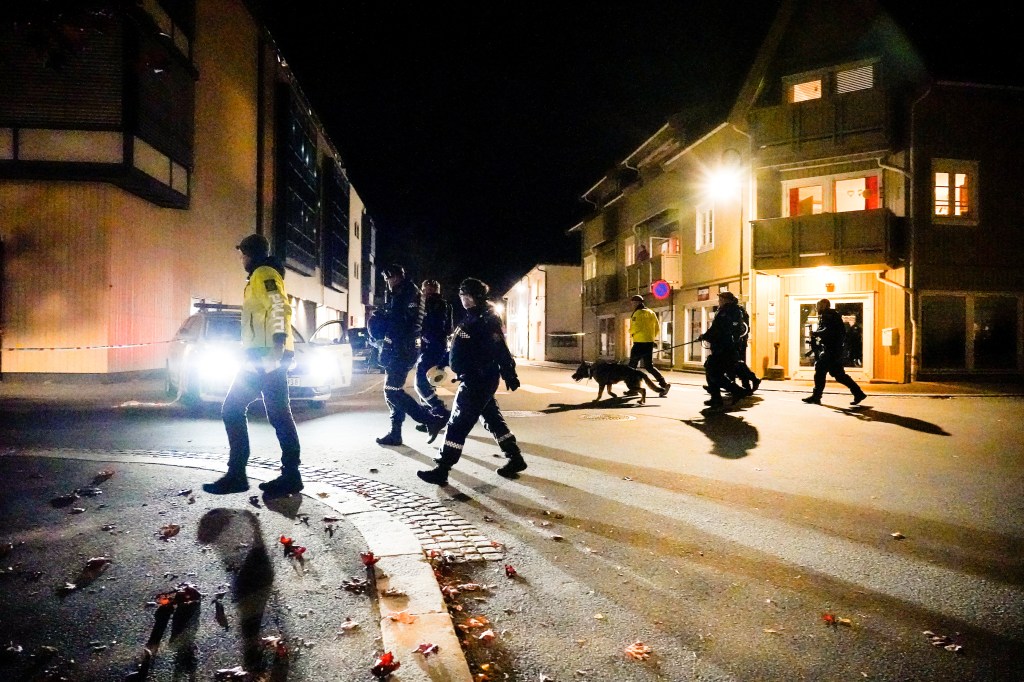 Policiais Ataque Noruega