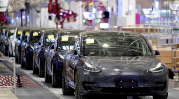 Locadora tem tido grandes prejuízos na revenda de veículos devido à redução de preços de carros novos da Tesla
