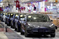 Valor de mercado da Tesla supera US$ 1 trilhão