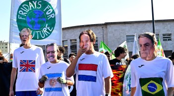 Protestos em Roma juntam ativistas do clima, desempregados e representações sindicais 