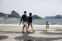 Chuva no Rio frustra setor turístico no feriado e reduz movimento em até 30%