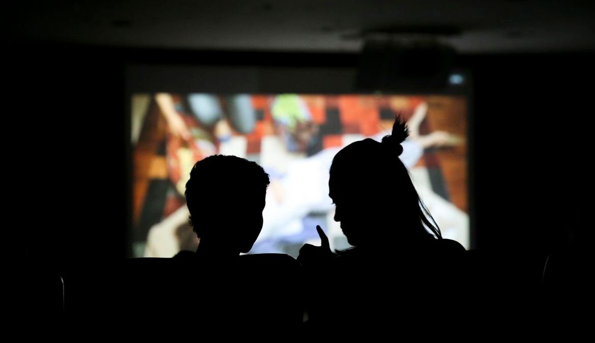 Cinemas brasileiros sofreram com a pandemia da Covid-19