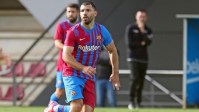 Aguero é internado para realizar exames após sentir dor no peito durante jogo