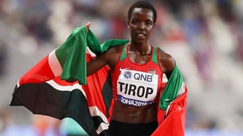 Atleta de 25 anos havia batido recorde mundial recentemente e foi descrita como uma "joia" pela associação de atletismo do Quênia