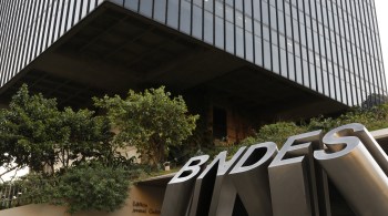 Principal anúncio será de que BNDES passará a apresentar, após publicação de cada edital de leilão, uma carta com condições de crédito do Banco para o projeto em questão