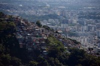 Crescimento de favelas no Brasil nos últimos 35 anos equivale a 11 Lisboas