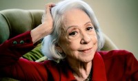 Fernanda Montenegro apresenta texto de Simone de Beauvoir no Sesc em SP