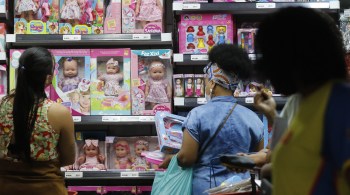 Grandes empresas e até varejistas online deixaram de classificar os brinquedos por gênero.