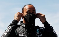 Hamilton espera ver Neymar em jogo da seleção antes de corrida da F1 no Brasil