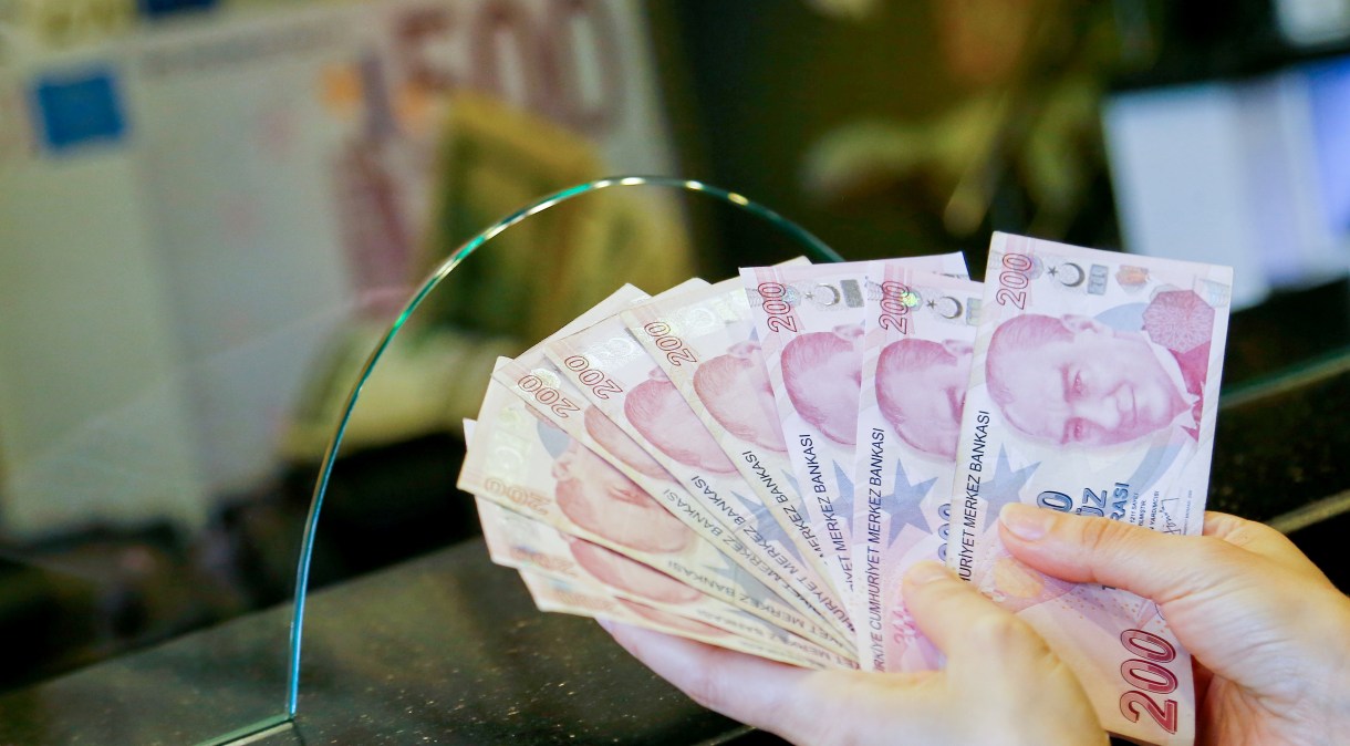 Presidente do país tem interferido no Banco Central, o que leva à desvalorização da lira turca