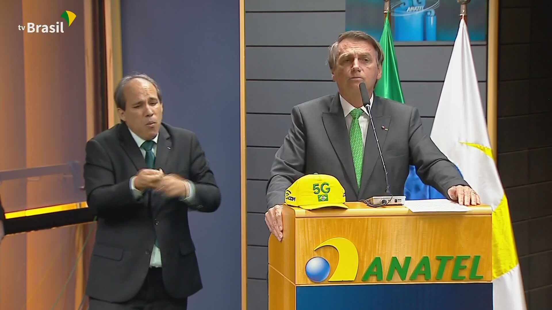 Presidente Jair Bolsonaro (sem partido) discursa em leilão do 5G