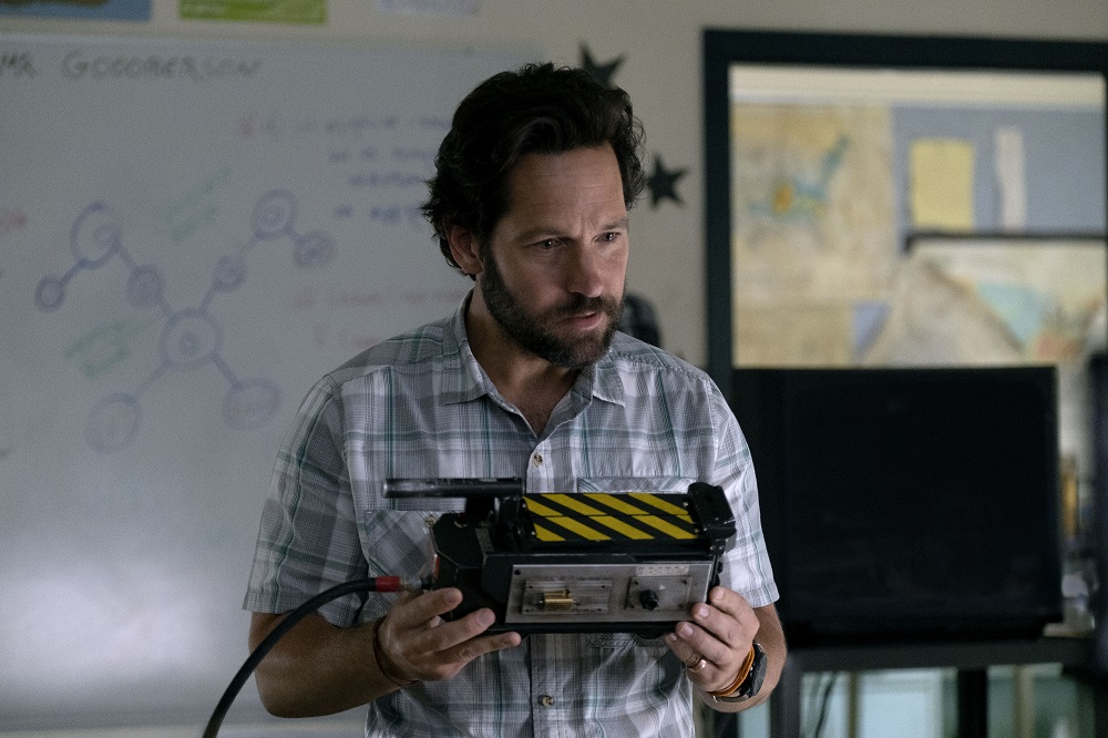 Paul Rudd é Gary Grooberson, um professor de ciências que embarca na aventura das crianças