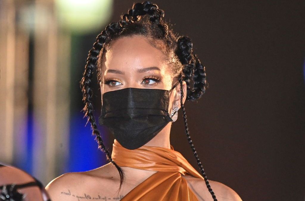 Rihanna: heroína nacional de Barbados, que se transformou em República nessa segunda-feira (29)
