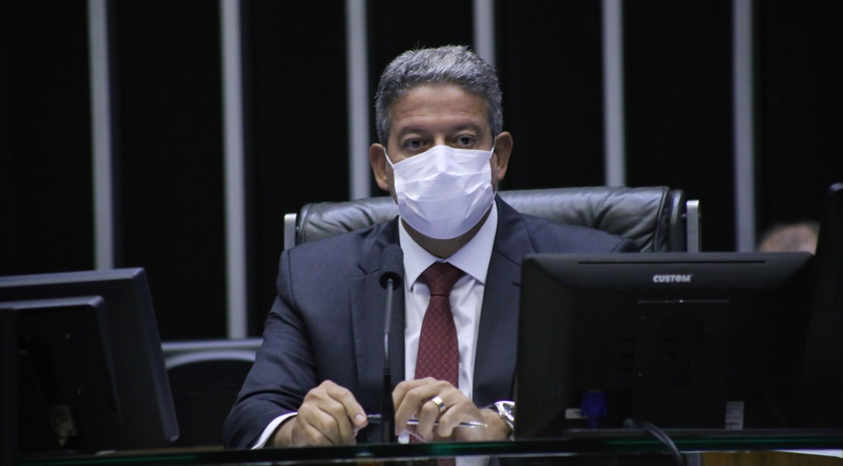 Arthur Lira: Petrobras "age como amiga dos lucros bilionários e inimiga do Brasil"