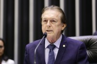 União Brasil aprova Luciano Bivar como pré-candidato à presidência da República