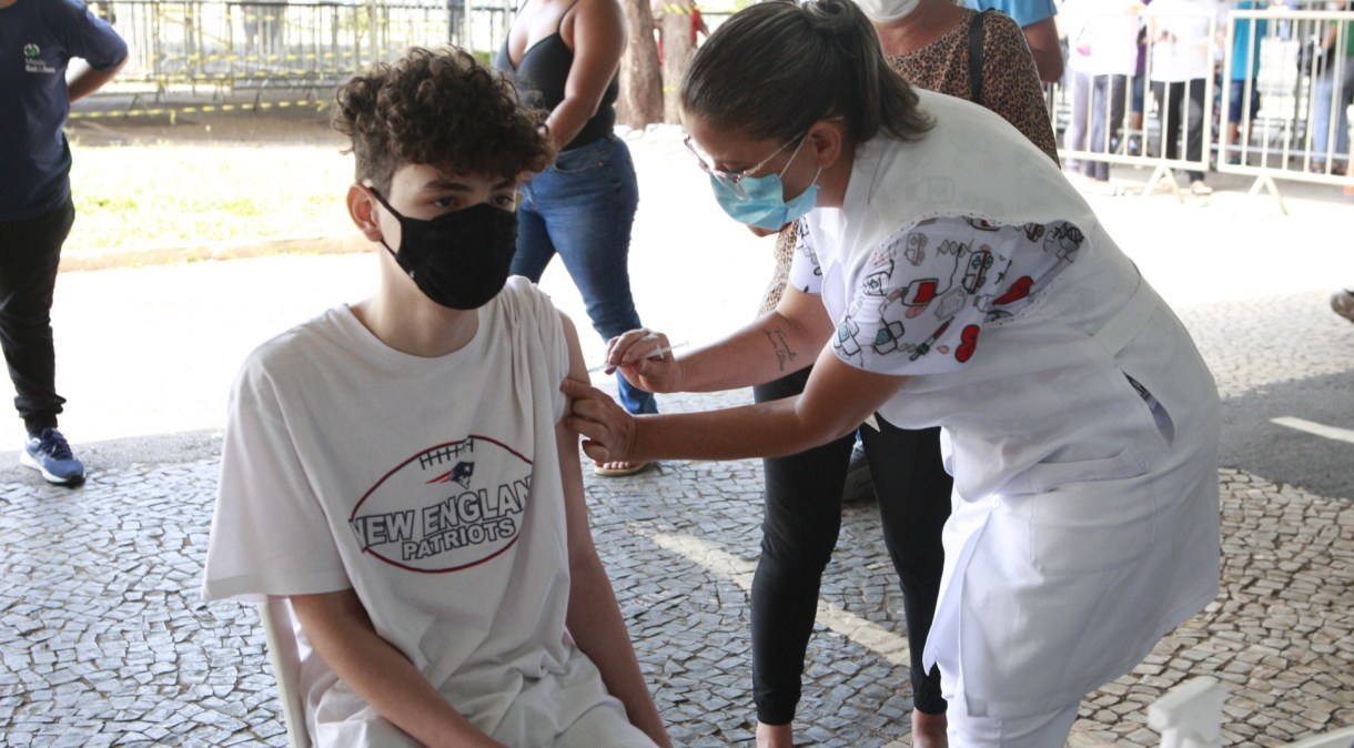 Vacinação contra a Covid-19 em Uberlândia, no Triângulo Mineiro