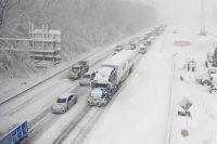 Nevasca nos EUA diminui, mas meteorologistas alertam para ventos ‘perigosamente frios’