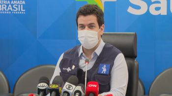 Secretário-executivo do Ministério da Saúde, Rodrigo Cruz, disse que imunizante está incluído no plano nacional e a aplicação já está autorizada; levantamento prévio aponta que há 3 milhões de doses nos estados