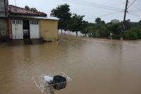 São Paulo permanece com chuva forte e risco de deslizamentos nesta segunda