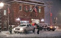 Tempestades de neve nos EUA fecham escolas e causam alerta