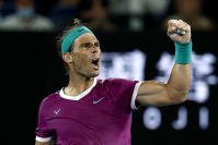 Rafael Nadal vence Medvedev, leva Aberto da Austrália e bate recorde de Grand Slams