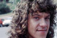 Michael Lang, um dos criadores do festival de Woodstock, morre aos 77 anos