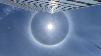 Evento é natural e ocorre quando a luz do Sol atravessa cristais de gelo na atmosfera terrestre