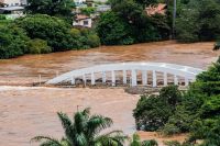 Chuvas deixam uma em cada dez cidades brasileiras em situação de emergência