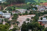 Governo de Minas Gerais anuncia auxílio para pessoas afetadas por chuvas