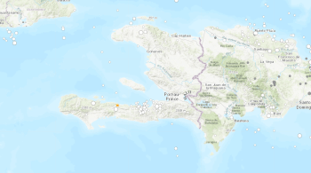Segundo testemunhas, abalo sísmico foi curto, mas forte, e foi sentido na capital, Porto Príncipe