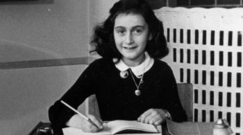 “The Betrayal of Anne Frank”, da escritora canadense Rosemary Sullivan, relata a investigação que levou ao principal suspeito de delatar o esconderijo dos Frank aos nazistas
