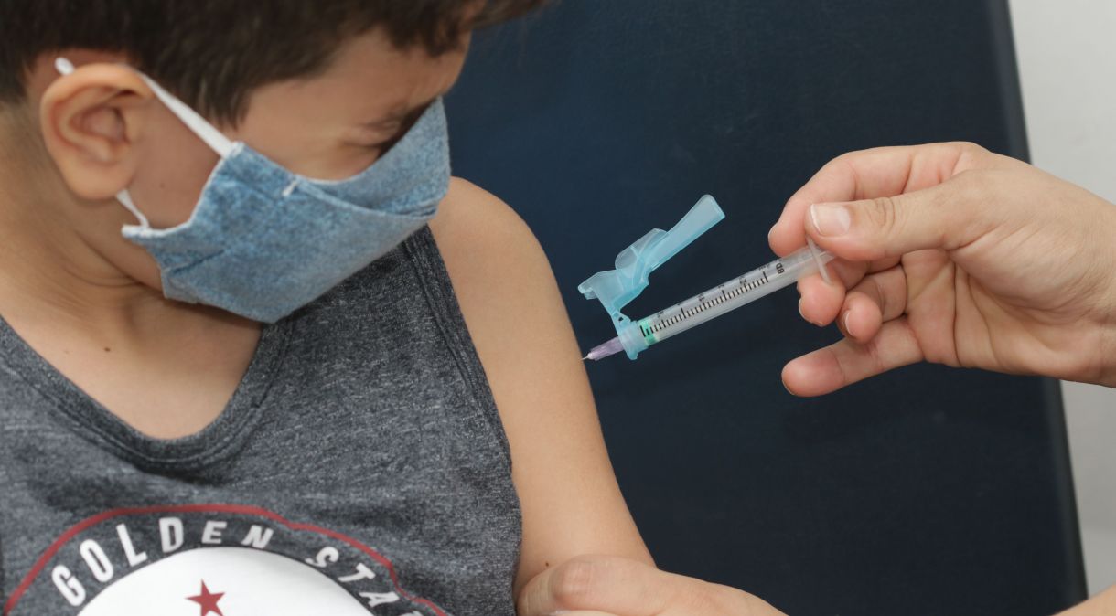 Vacinação de crianças contra a Covid-19 no Distrito Federal